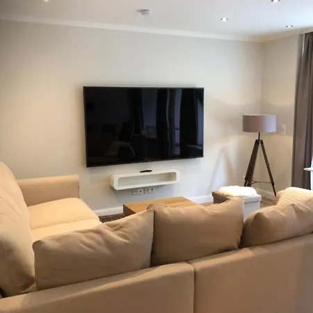 Pistenblume - Skipiste, Stadtzentrum Apartment Winterberg