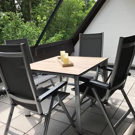 Pistenblume - Skipiste, Stadtzentrum Apartment Winterberg