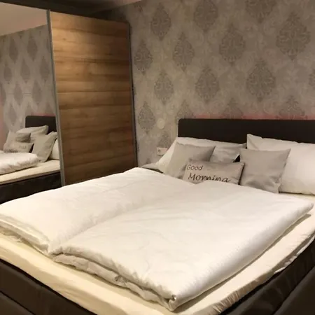 Pistenblume - Skipiste, Stadtzentrum *