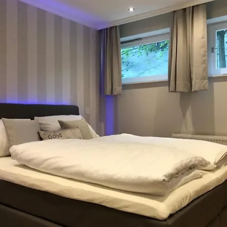 Pistenblume - Skipiste, Stadtzentrum